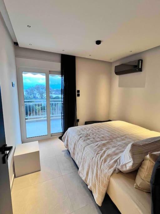 Lagonisi 2 Bedroom Luxury Apartment By The Sea! Екстериор снимка